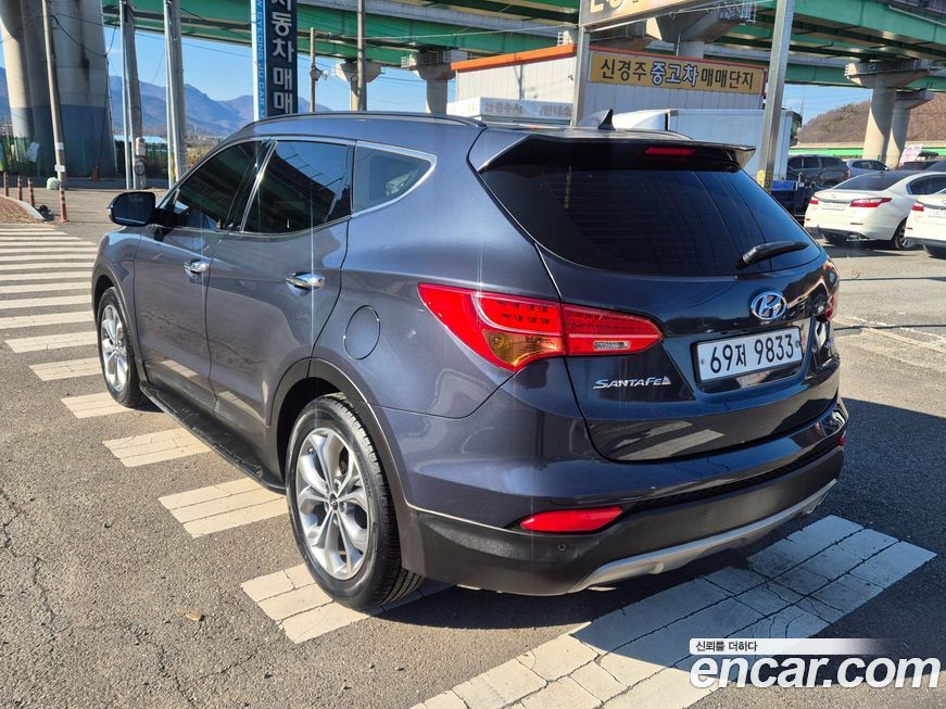 Hyundai Santafe 2015