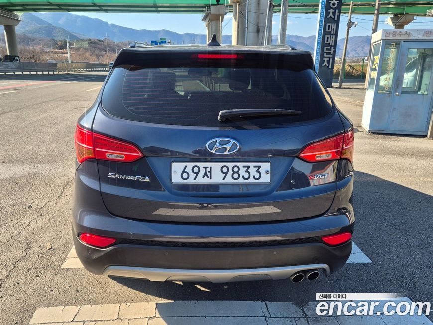 Hyundai Santafe 2015