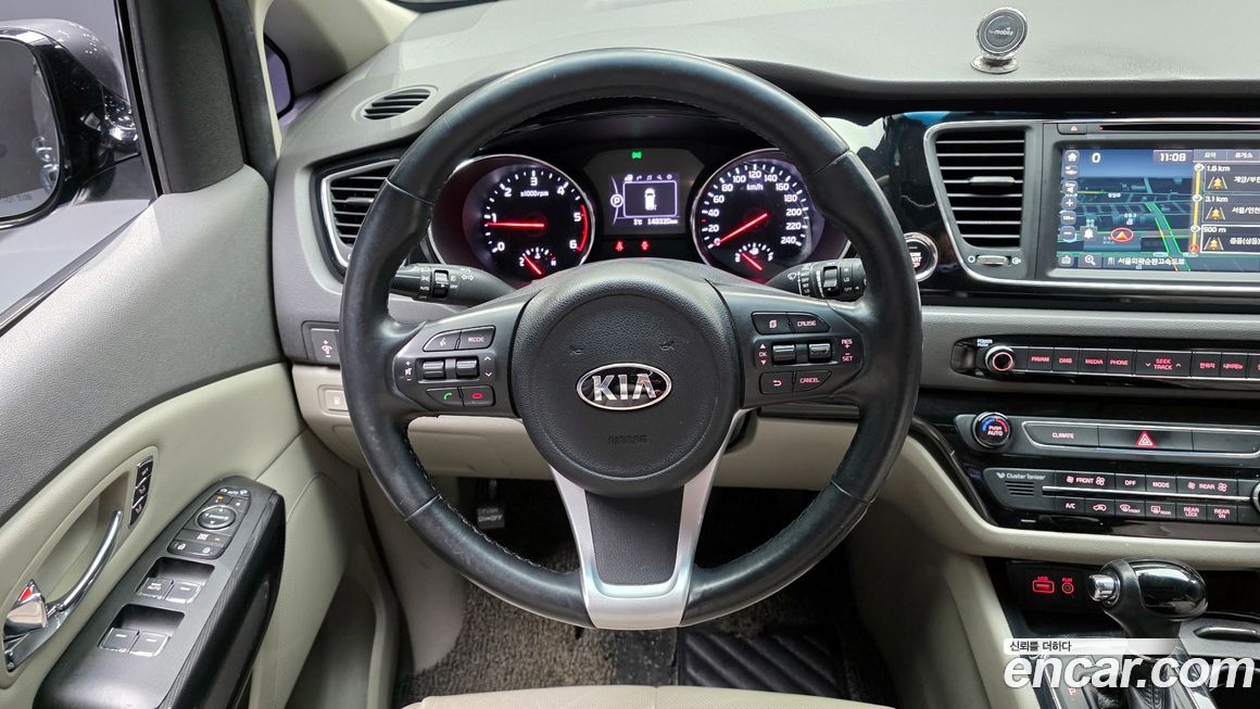 Kia Canival 2016
