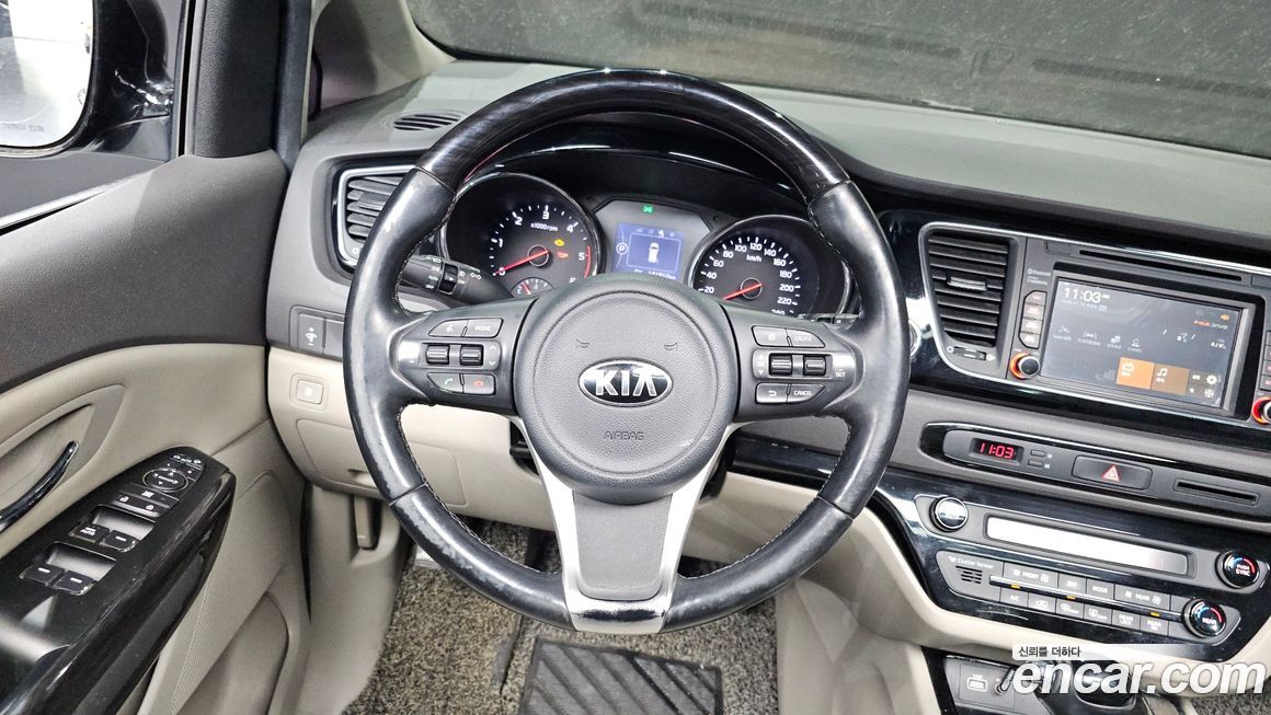 Kia Canival 2016