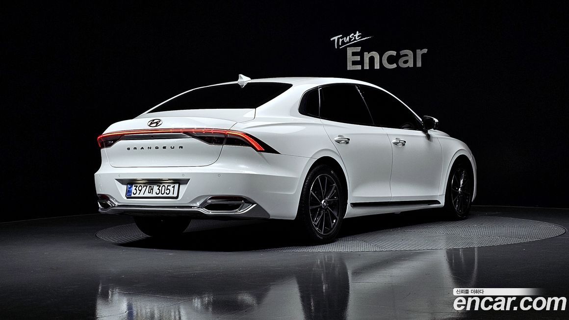 Hyundai Grandeur 2022