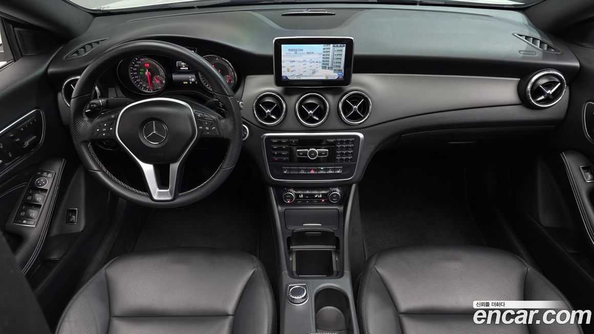 Mercedes-Benz CLA-Class 2014