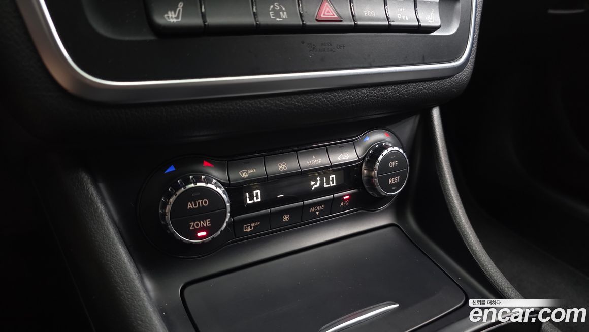 Mercedes-Benz CLA-Class 2014