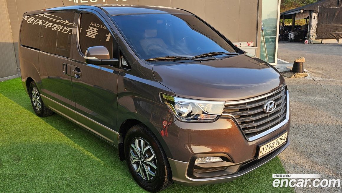Hyundai Starex 2020