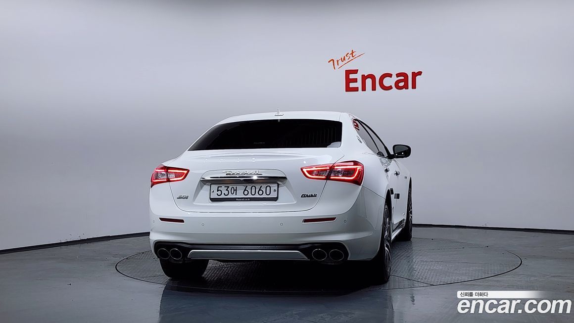 Maserati Ghibli 2019