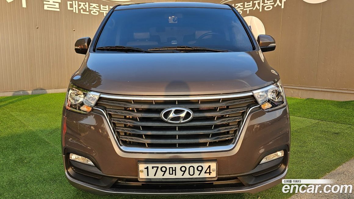 Hyundai Starex 2020