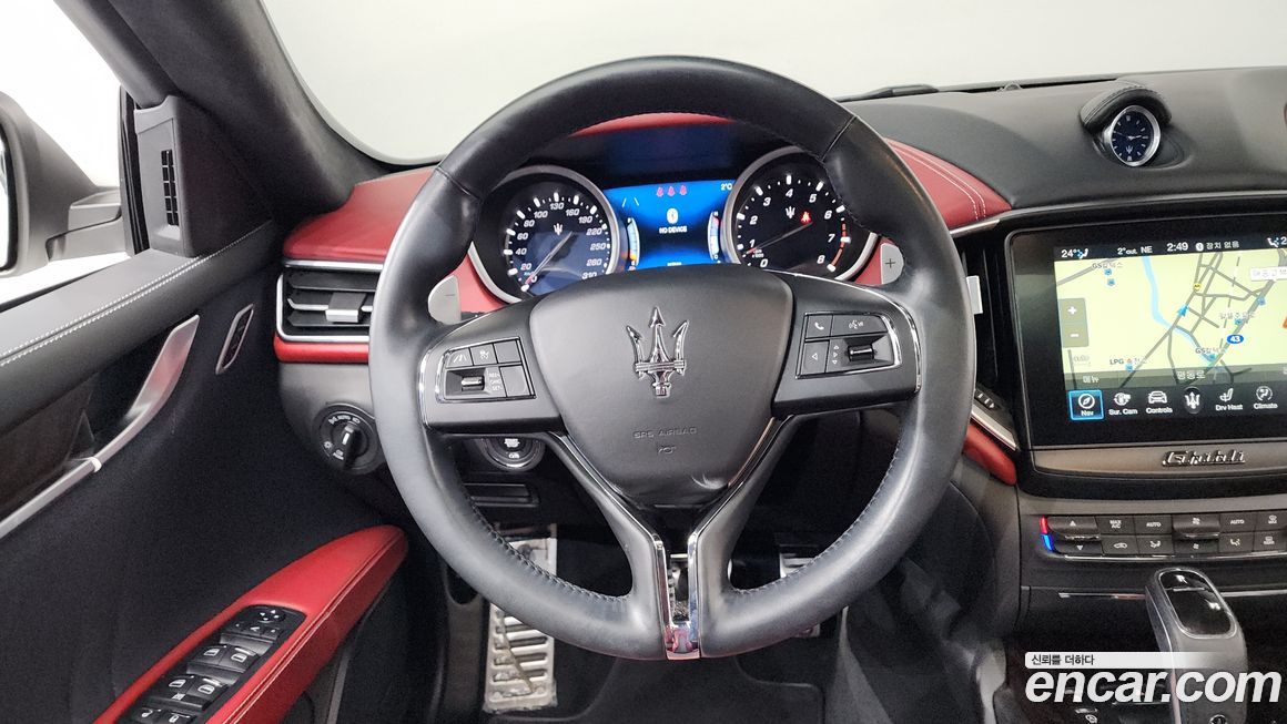 Maserati Ghibli 2019