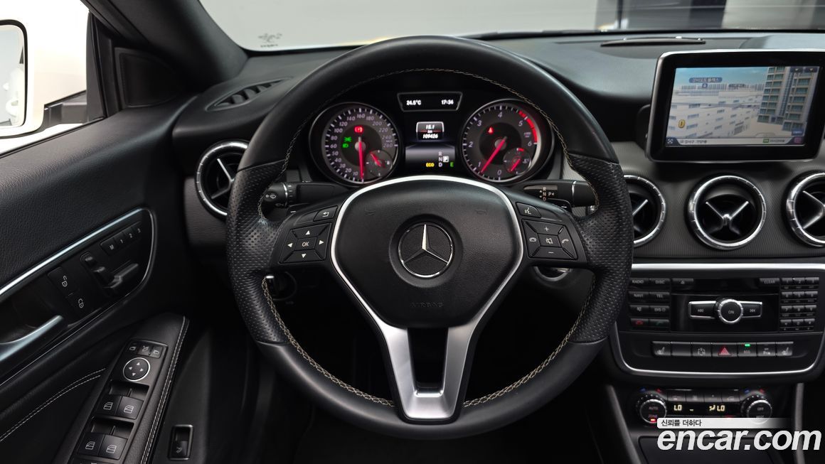 Mercedes-Benz CLA-Class 2014