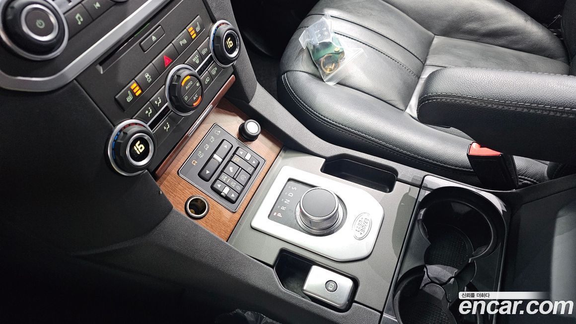 Land Rover Discovery 2016