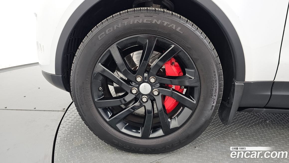 Land Rover Discovery 2018