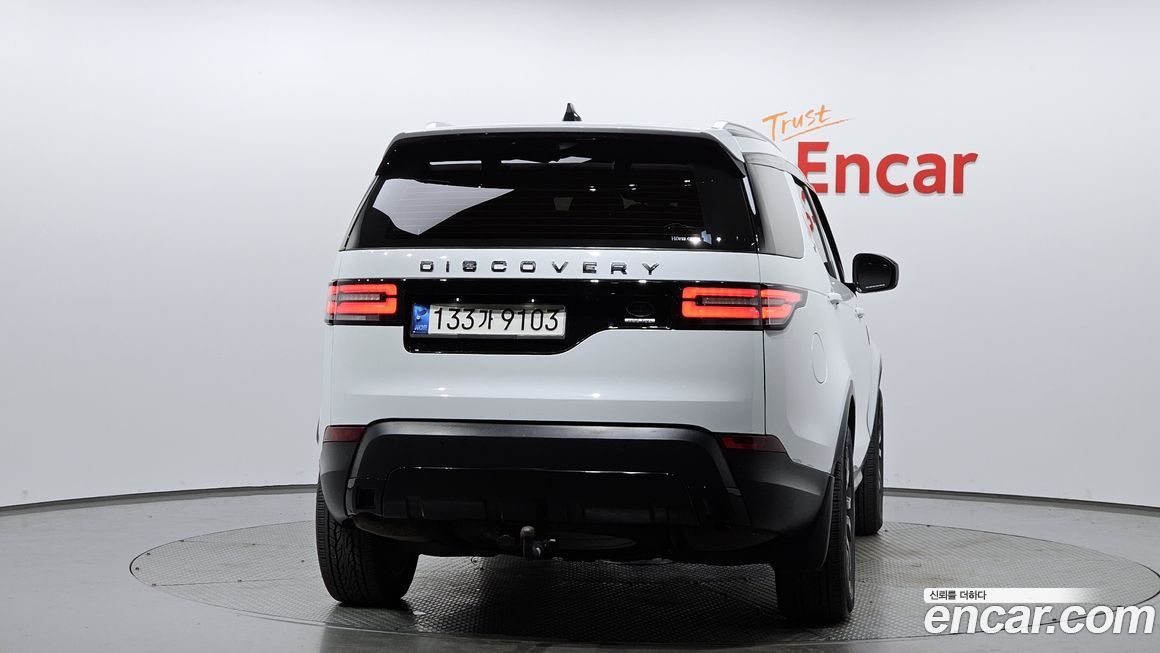 Land Rover Discovery 2018