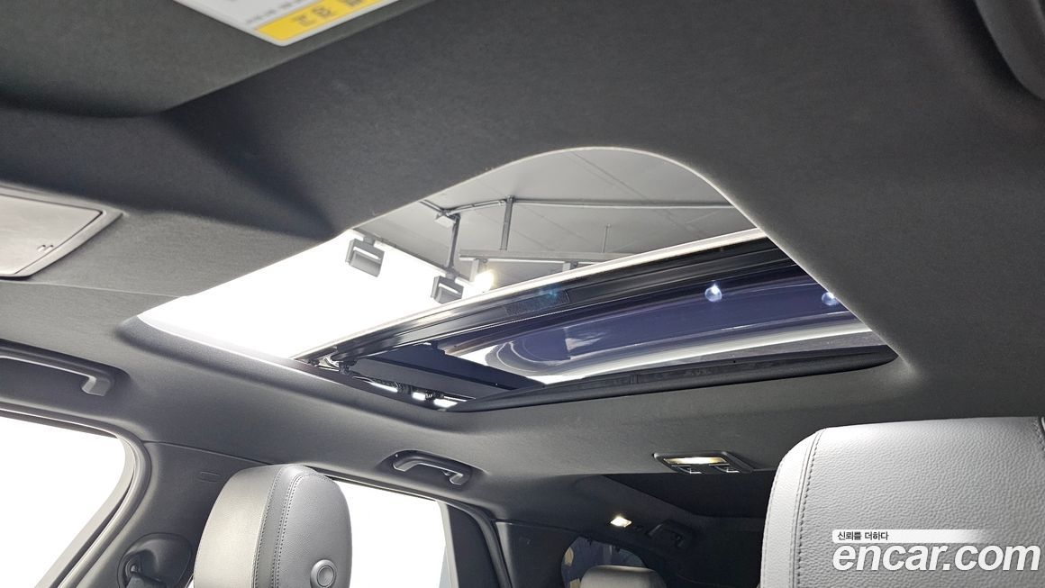 Land Rover Discovery 2018