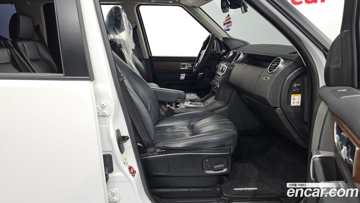 Land Rover Discovery 2016