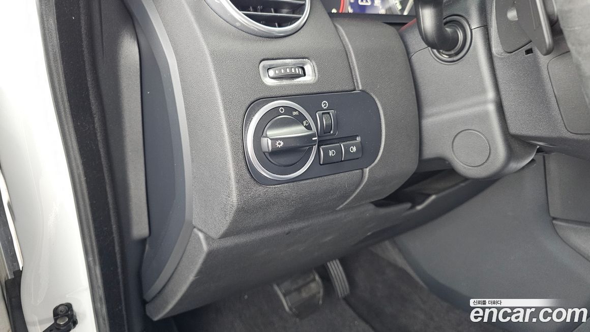 Land Rover Discovery 2016