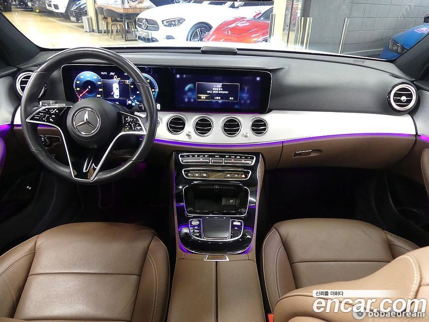 Mercedes-Benz E-Class 2021