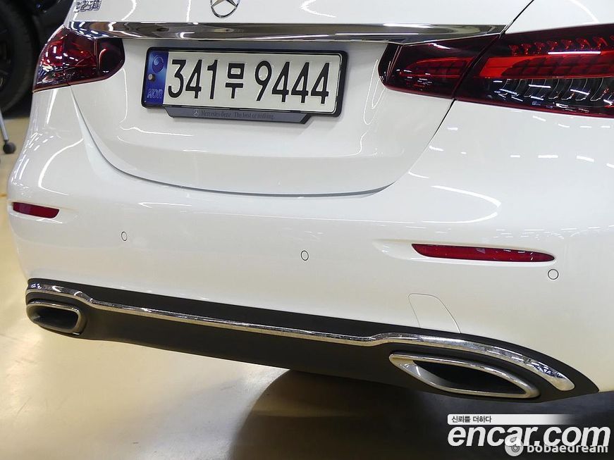 Mercedes-Benz E-Class 2021