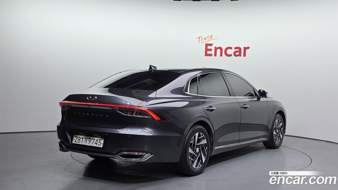 Hyundai Grandeur 2022