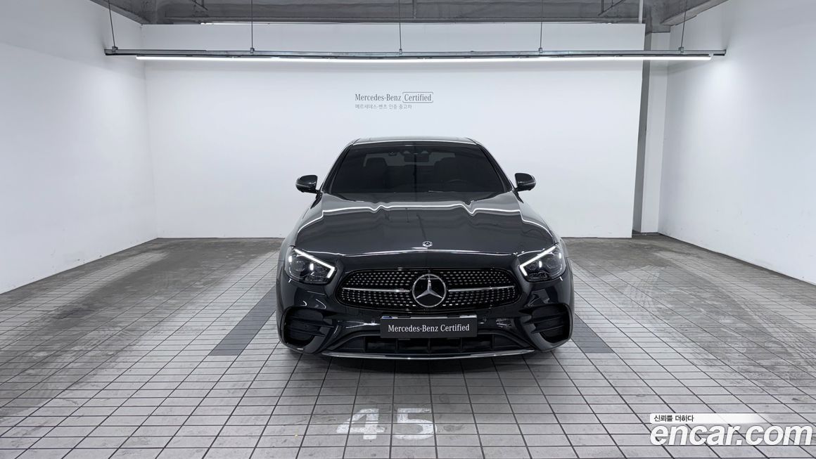 Mercedes-Benz E-Class 2021