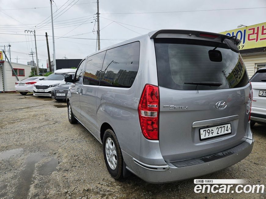Hyundai Starex 2016