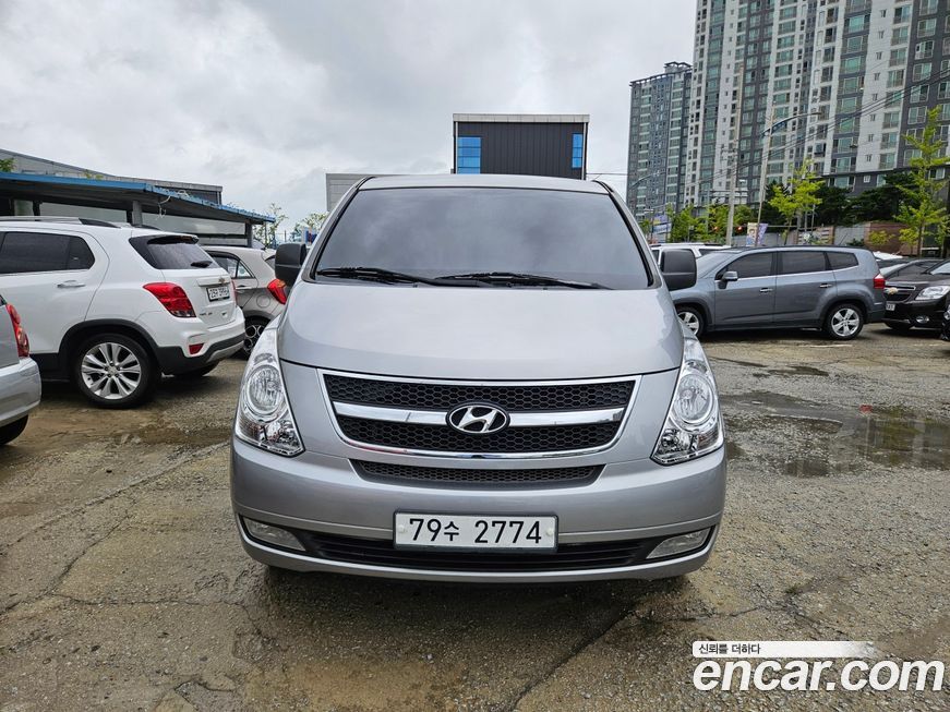 Hyundai Starex 2016