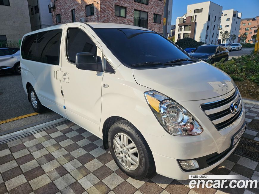 Hyundai Starex 2017