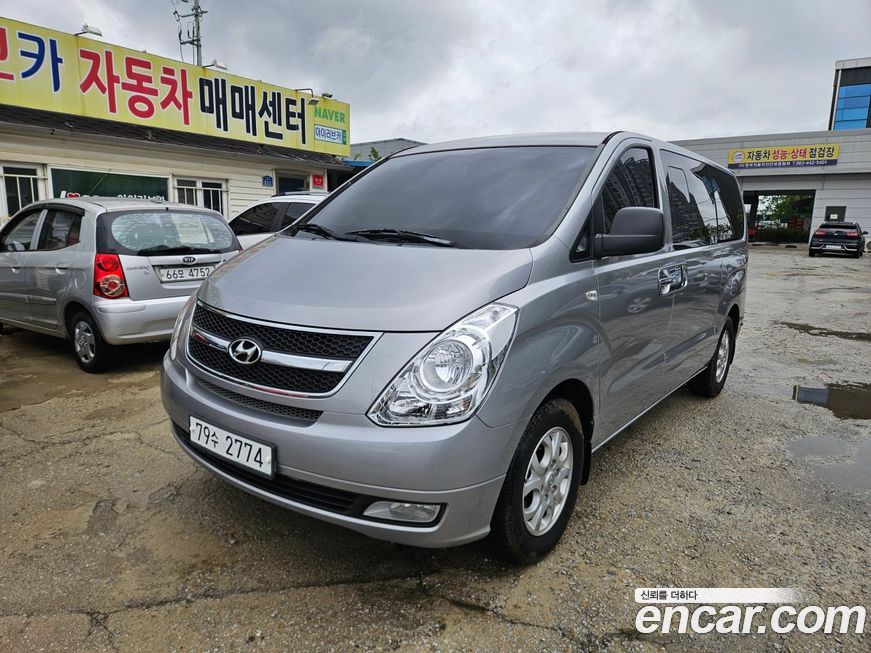 Hyundai Starex 2016