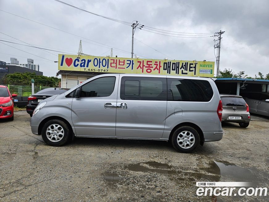 Hyundai Starex 2016