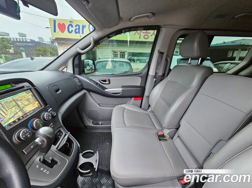 Hyundai Starex 2016