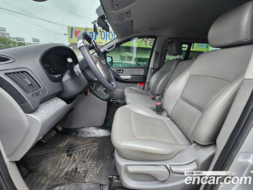 Hyundai Starex 2016