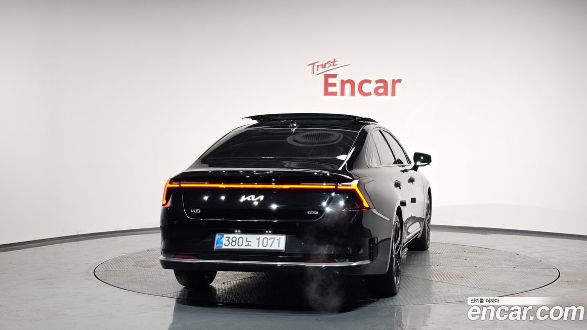 Kia K8 2025