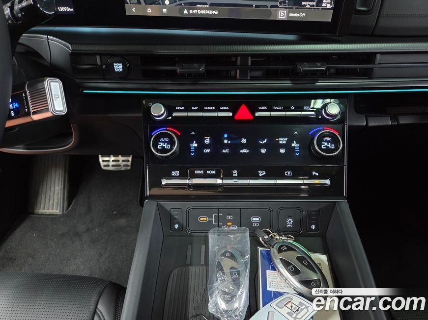 Hyundai Santafe 2024