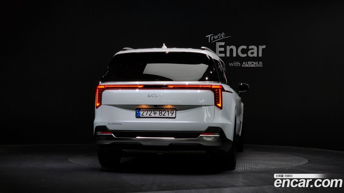 Kia Canival 2024