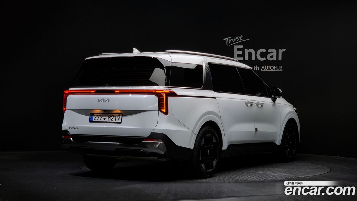 Kia Canival 2024