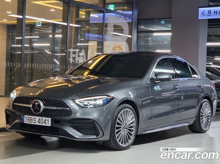 Mercedes-Benz C-Class 2022