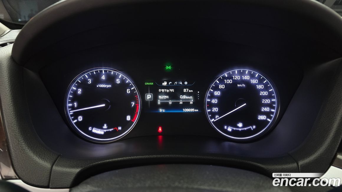 Hyundai Genesis 2016