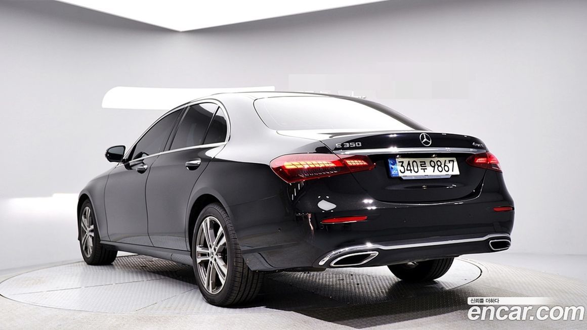 Mercedes-Benz E-Class 2021