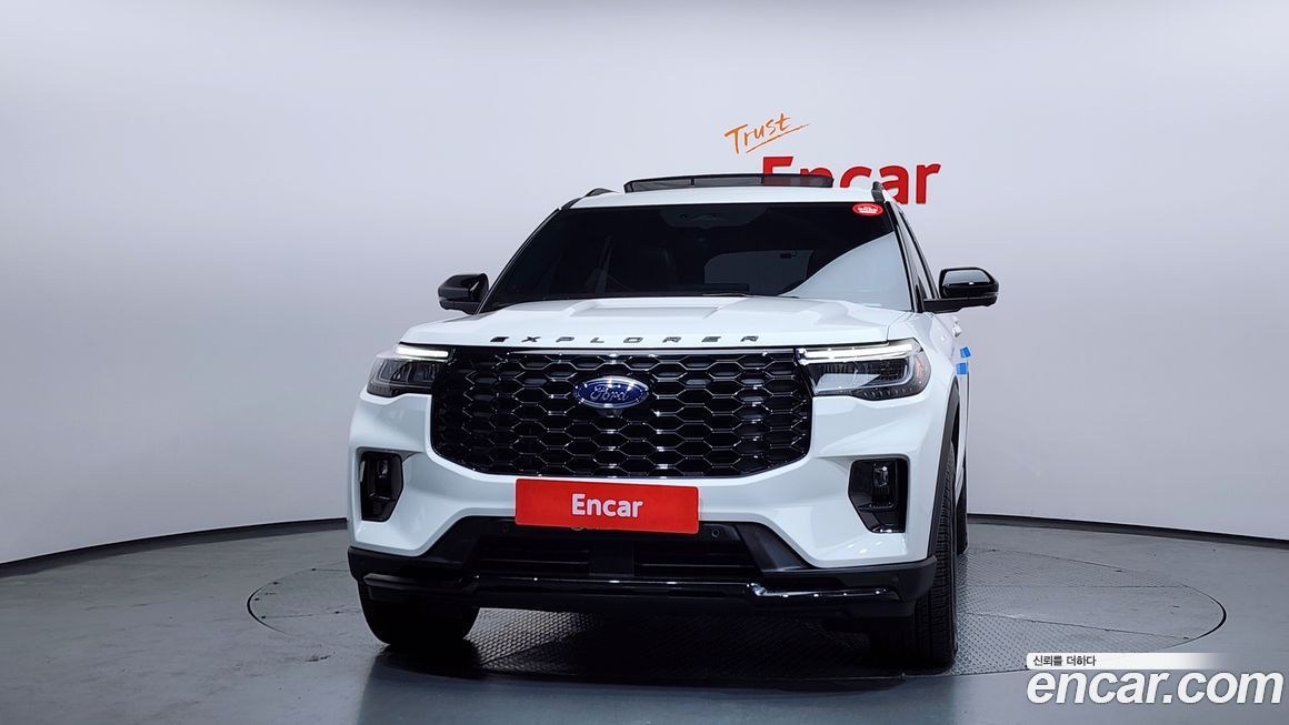 Ford Explorer 2025