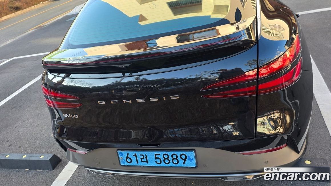 Genesis GV60 2022