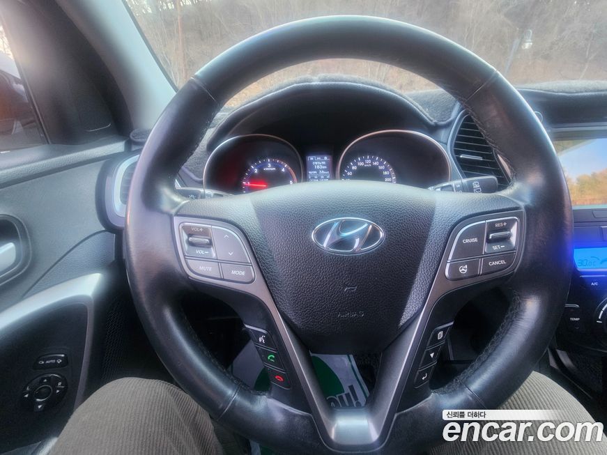 Hyundai Santafe 2015