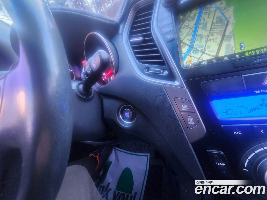 Hyundai Santafe 2015