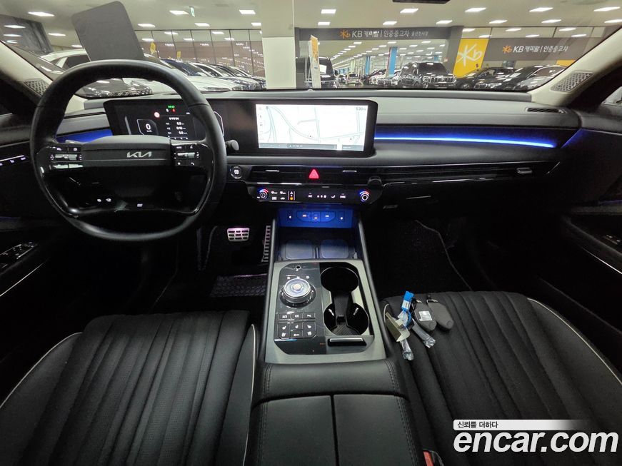 Kia K8 2025