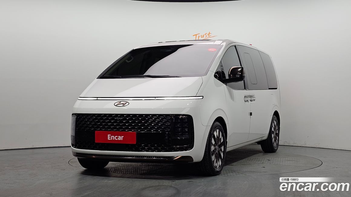 Hyundai Staria 2022