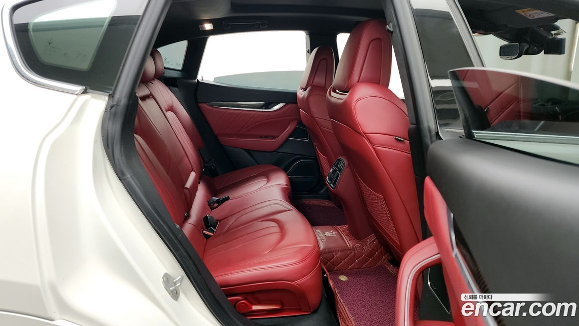 Maserati Levante 2020