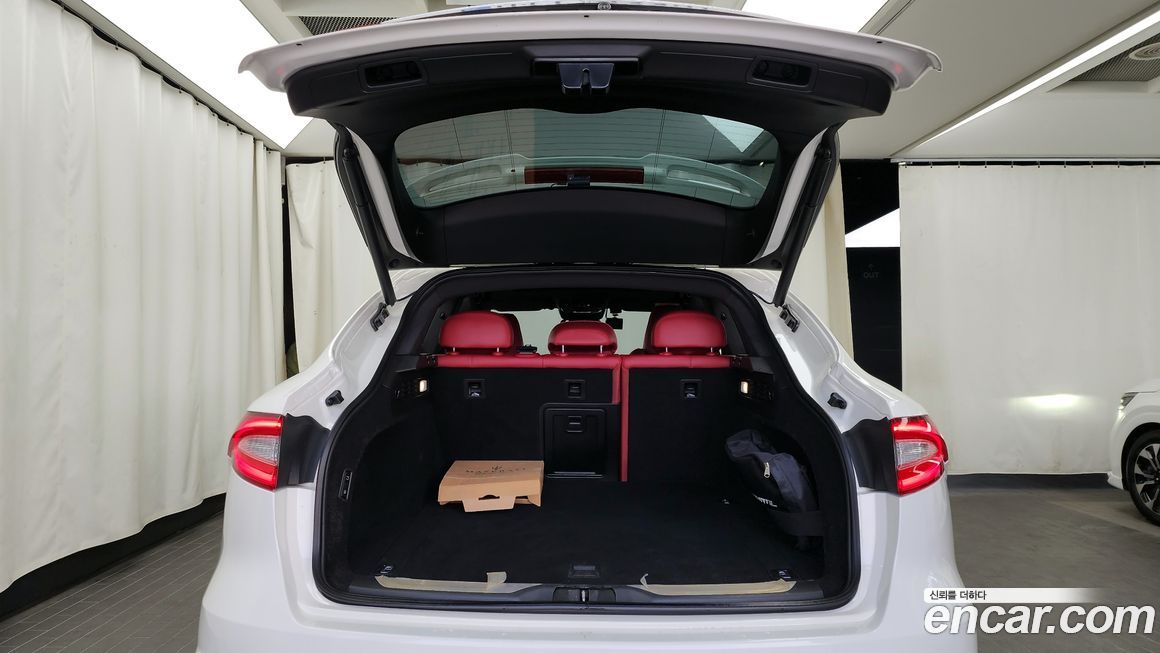 Maserati Levante 2020