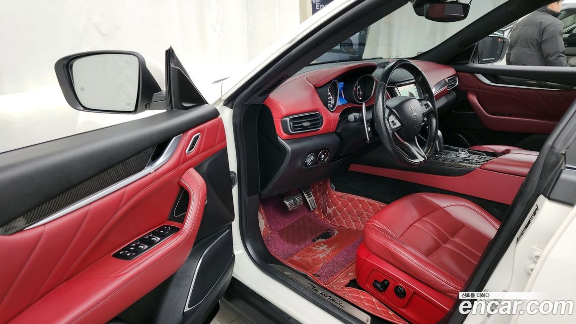 Maserati Levante 2020