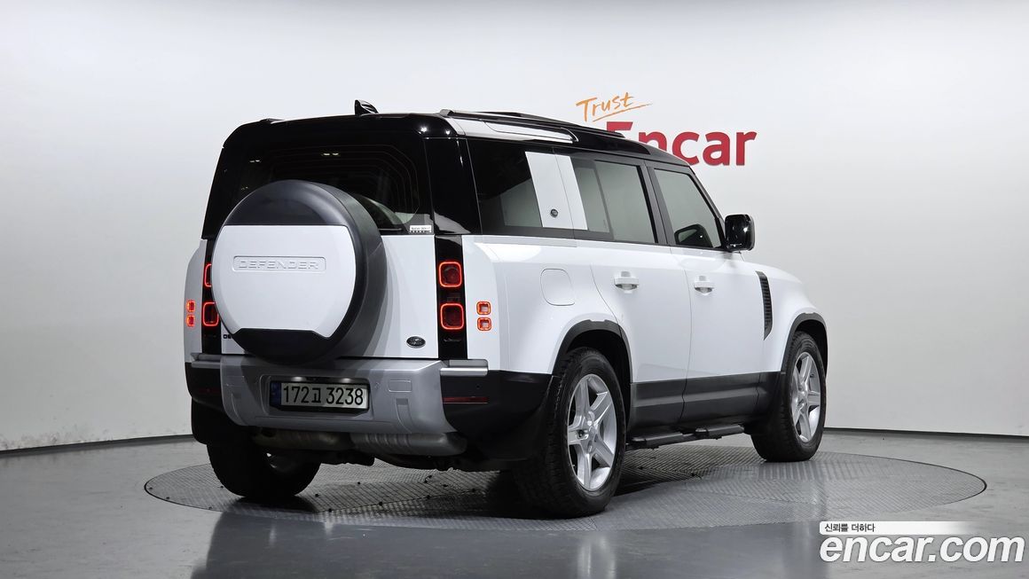 Land Rover Defender 2020