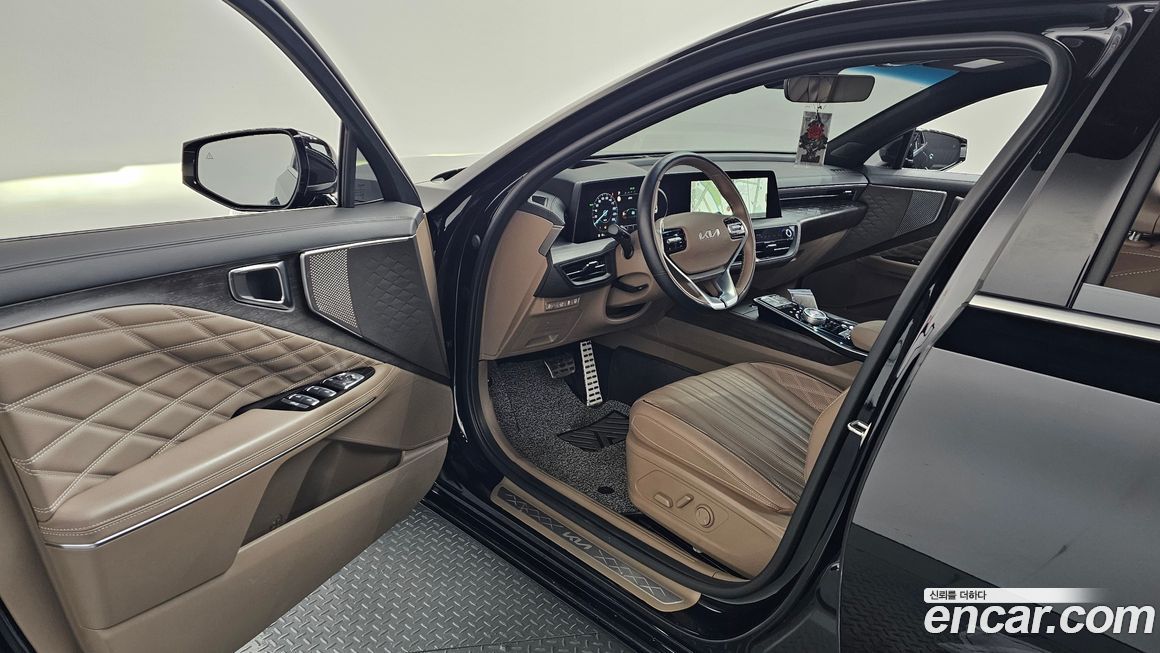 Kia K8 2023
