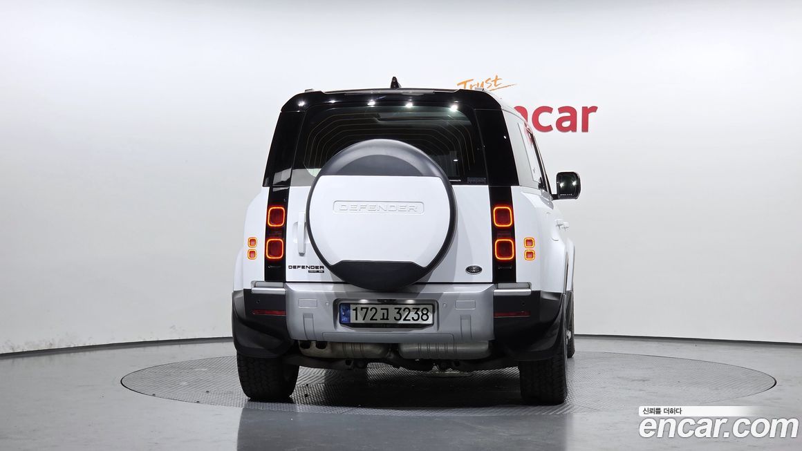 Land Rover Defender 2020