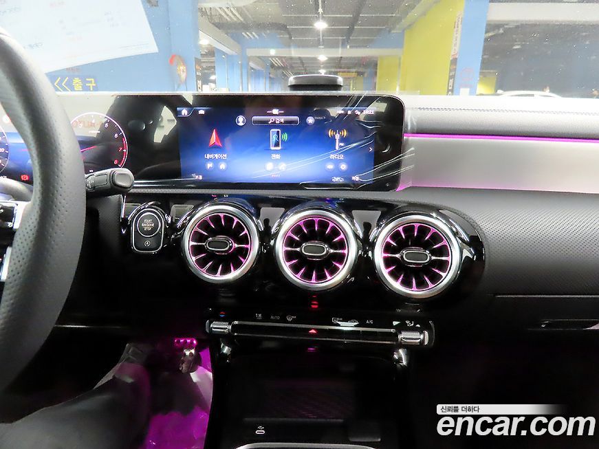 Mercedes-Benz CLA-Class 2025