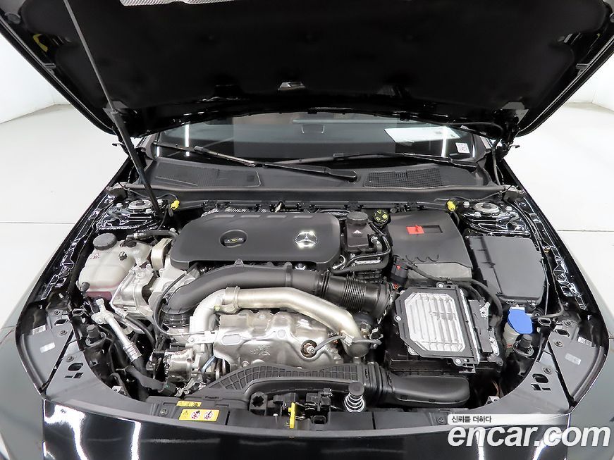 Mercedes-Benz CLA-Class 2025